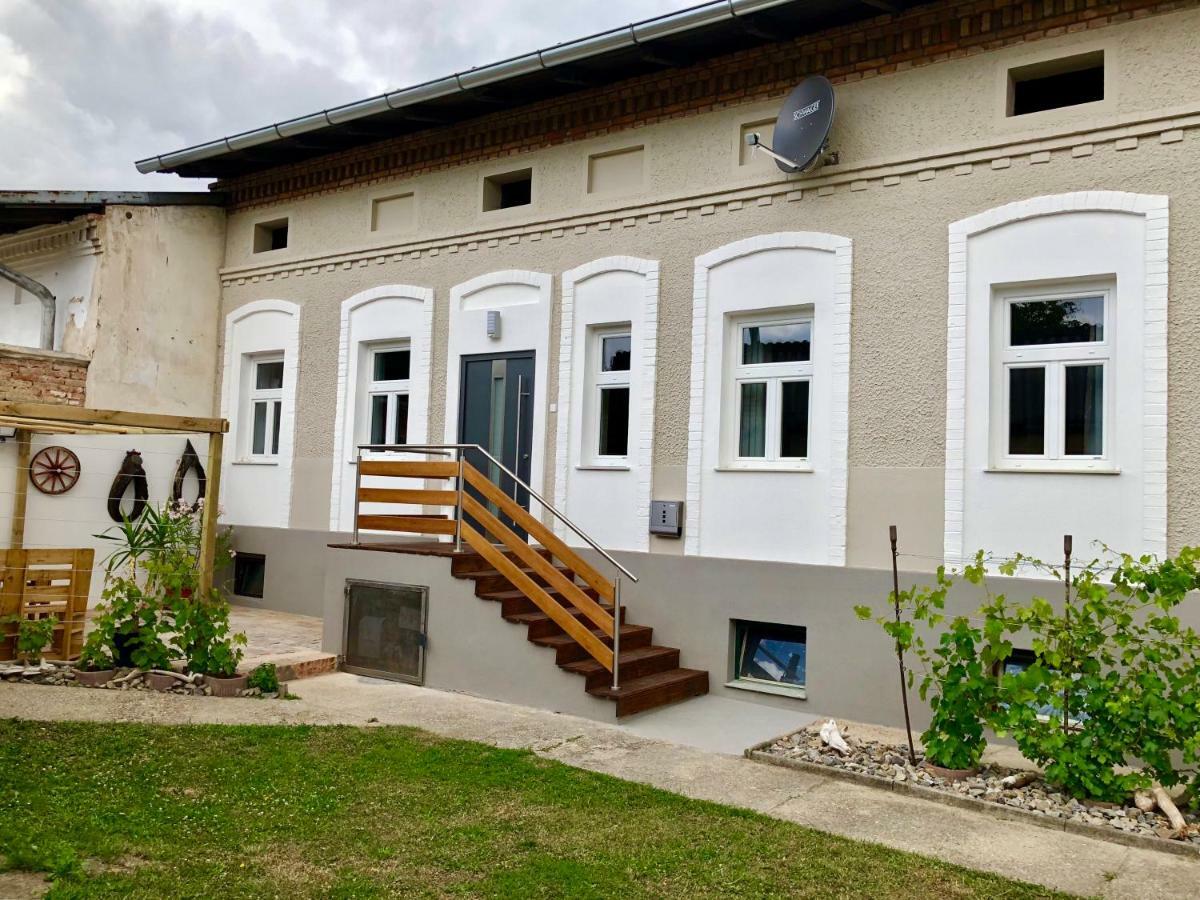 Riesling House Laa Lejlighed Laa an der Thaya Eksteriør billede